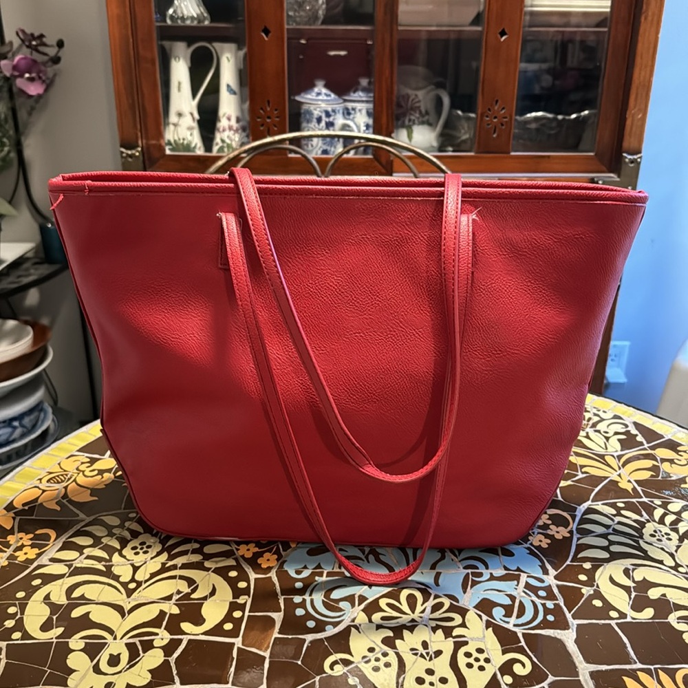 NINE WEST RED LEATHER TOTE - Picture 2 of 9